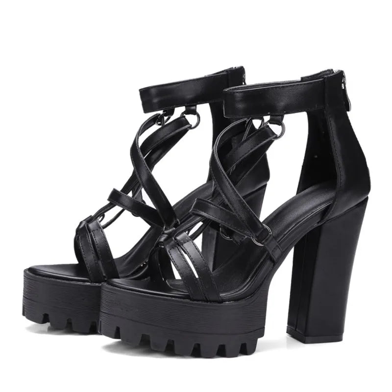 Pentagram Design Strappy Thick Heeled Shoes