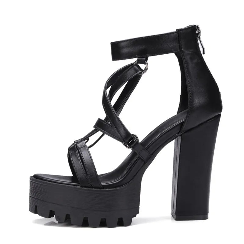 Pentagram Design Strappy Thick Heeled Shoes