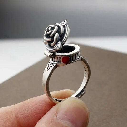 Poison Rose Ring