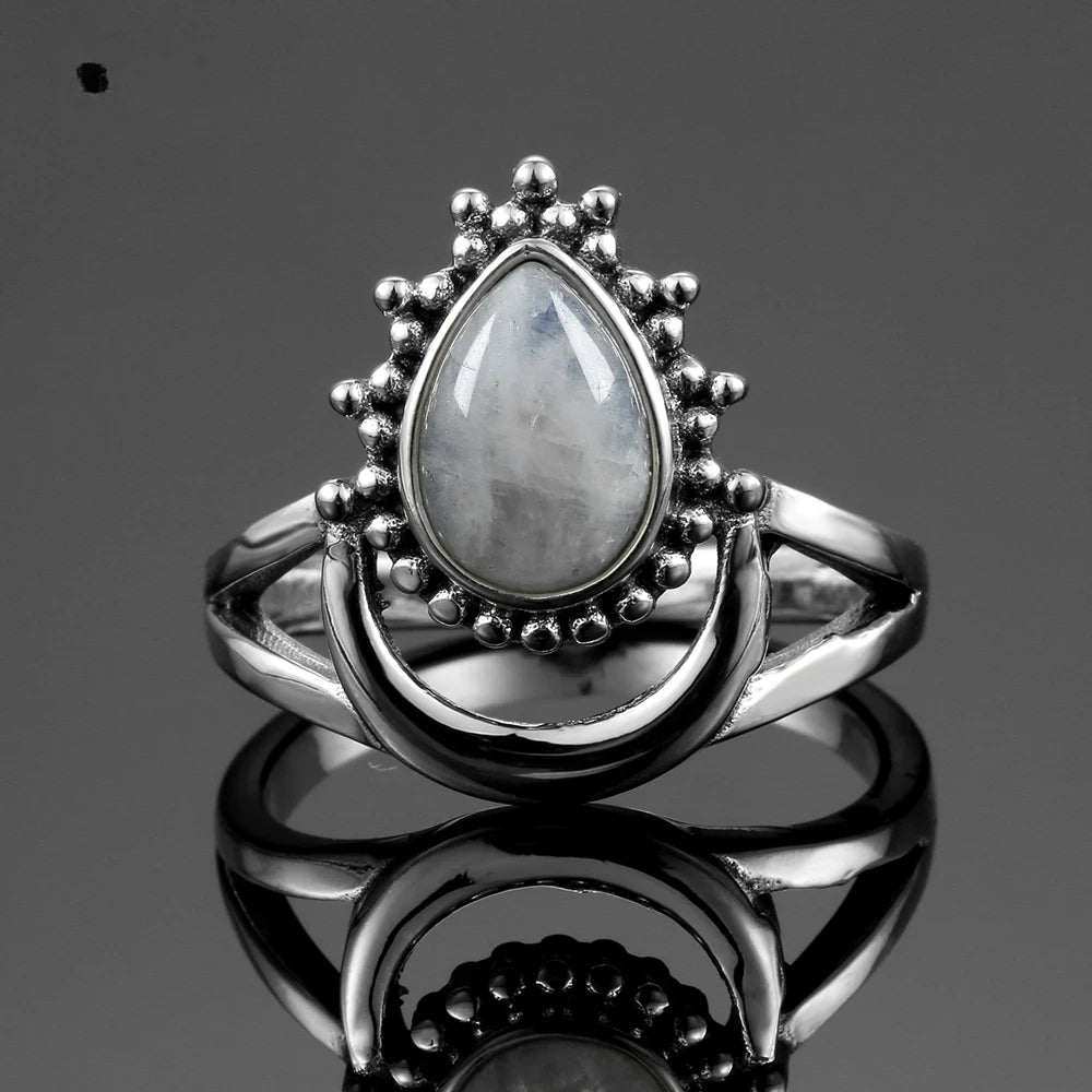 Luna Moonstone Ring